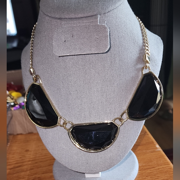 Vintage Euc Gold Tone Black Enamel Choker Necklace Costume Jewelry